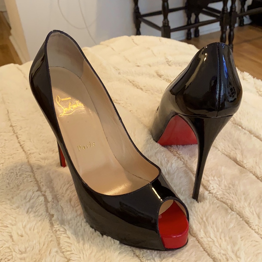 Christian Louboutin Prive Pump